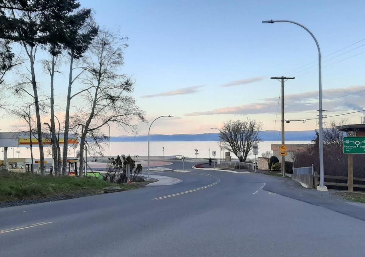 Oceanside Manor - Fancy Room - Golf Course & Beach View Qualicum Beach Luaran gambar