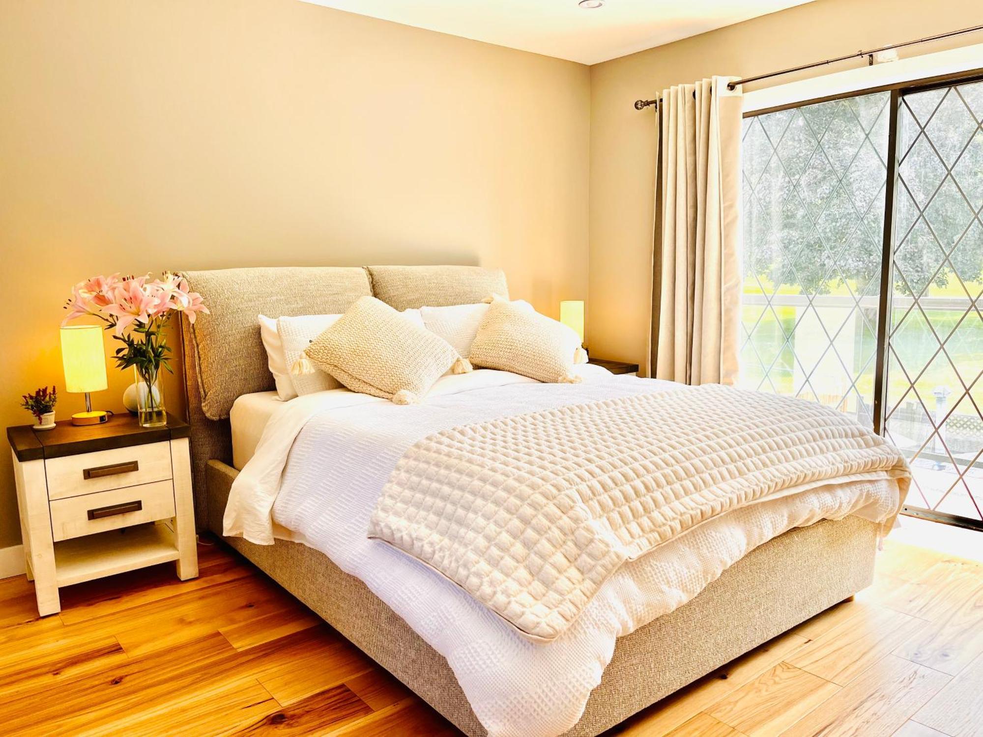 Oceanside Manor - Fancy Room - Golf Course & Beach View Qualicum Beach Luaran gambar