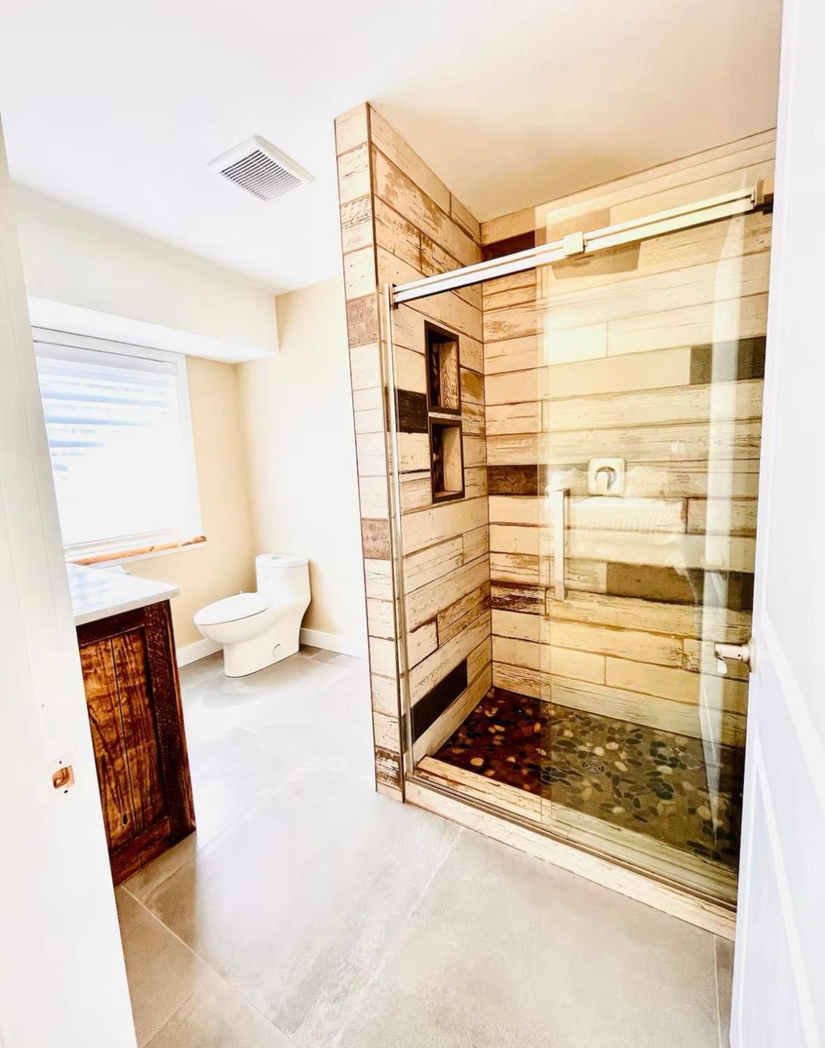 Oceanside Manor - Fancy Room - Golf Course & Beach View Qualicum Beach Luaran gambar